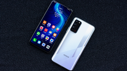 有高刷屏游戲還是卡，到底缺什么？榮耀X10超滿幀體驗(yàn)帶來(lái)新答案